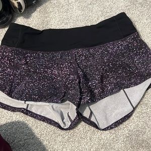 Lululemon short size 4